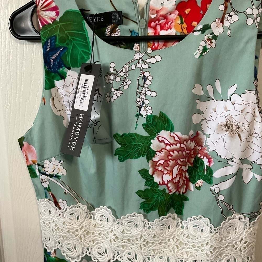 Homeyee dress. NWT Sleeveless. Size 6. - Picture 4 of 9